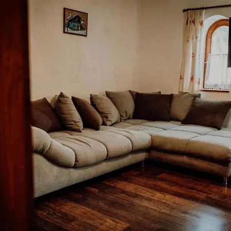 Apartament Tulipanos Vendeghaz *